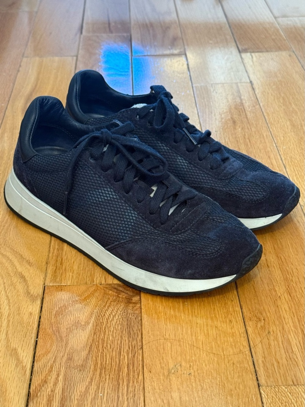 Vince O’Hara Suede Mesh Low Top Sneakers in Navy - Size US 8.5